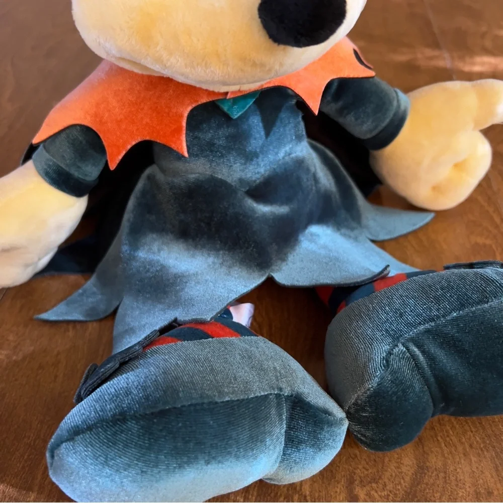 Disney Parks Happy Halloween Collection Minnie Mouse Plush Stuffed Toy Animal